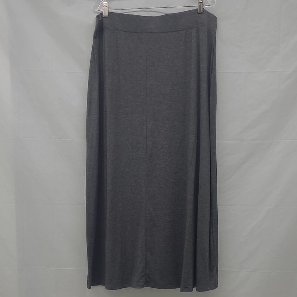 Maxi Skirt Charcoal Gray Soft Stretchy Comfortable Pull On Yoga 2X Flat Waist - Picture 3 of 7